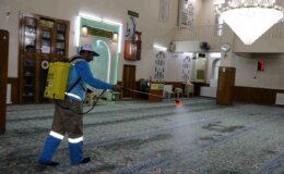 Şanlıurfa’da Camiler Gül Suyuyla Donatılıyor